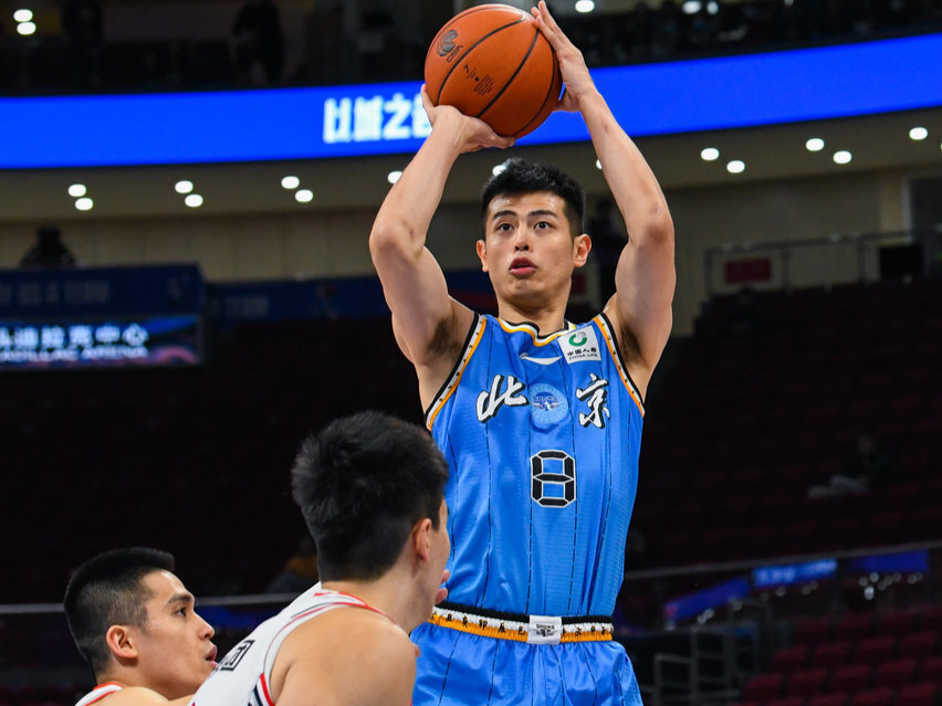 北京首钢内部会议纪要流出：集结日篮板制胜，CBA常规赛使命明确，医务组通报恢复的简单介绍